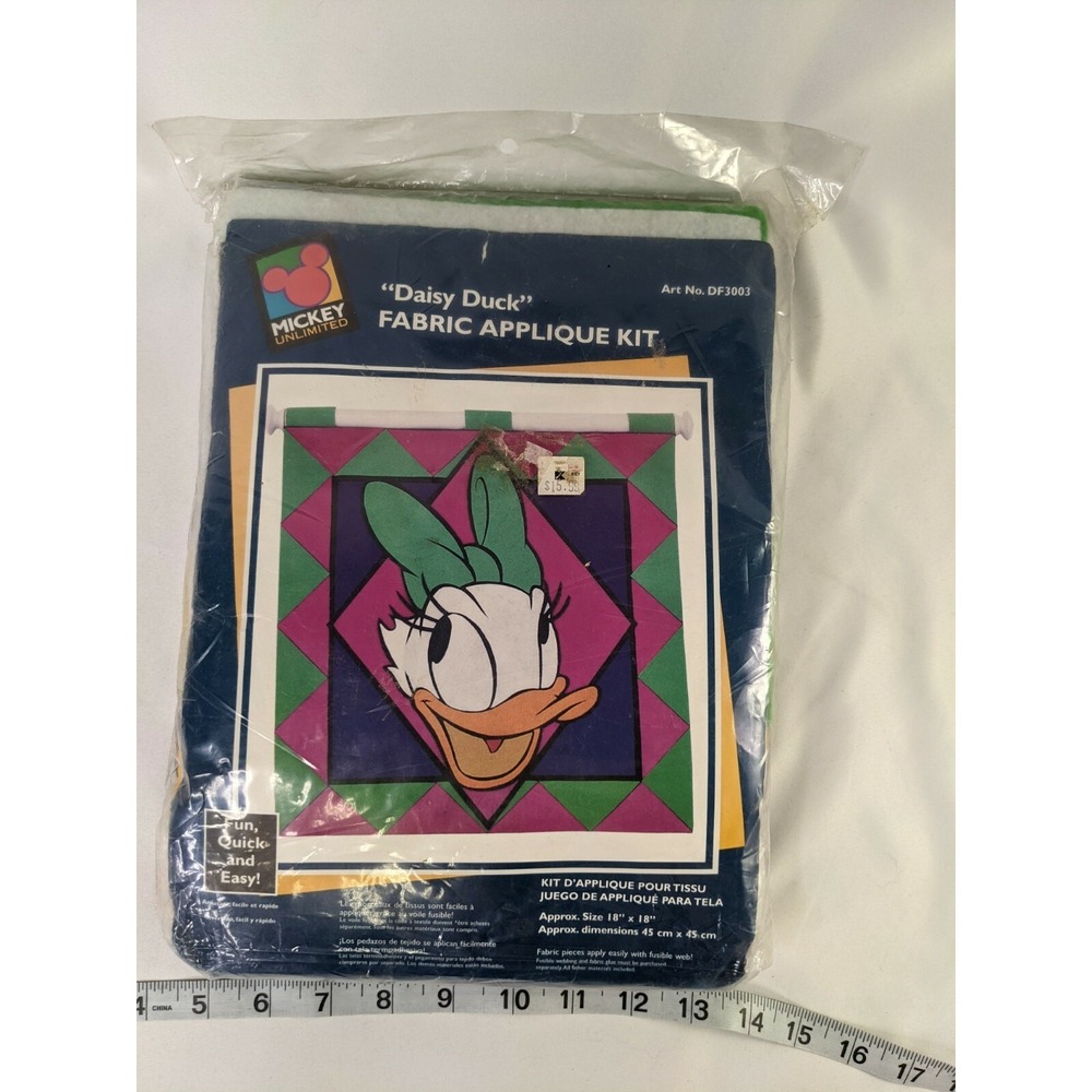Mickey Unlimited Daisy Duck Fabric Applique Kit DF3003